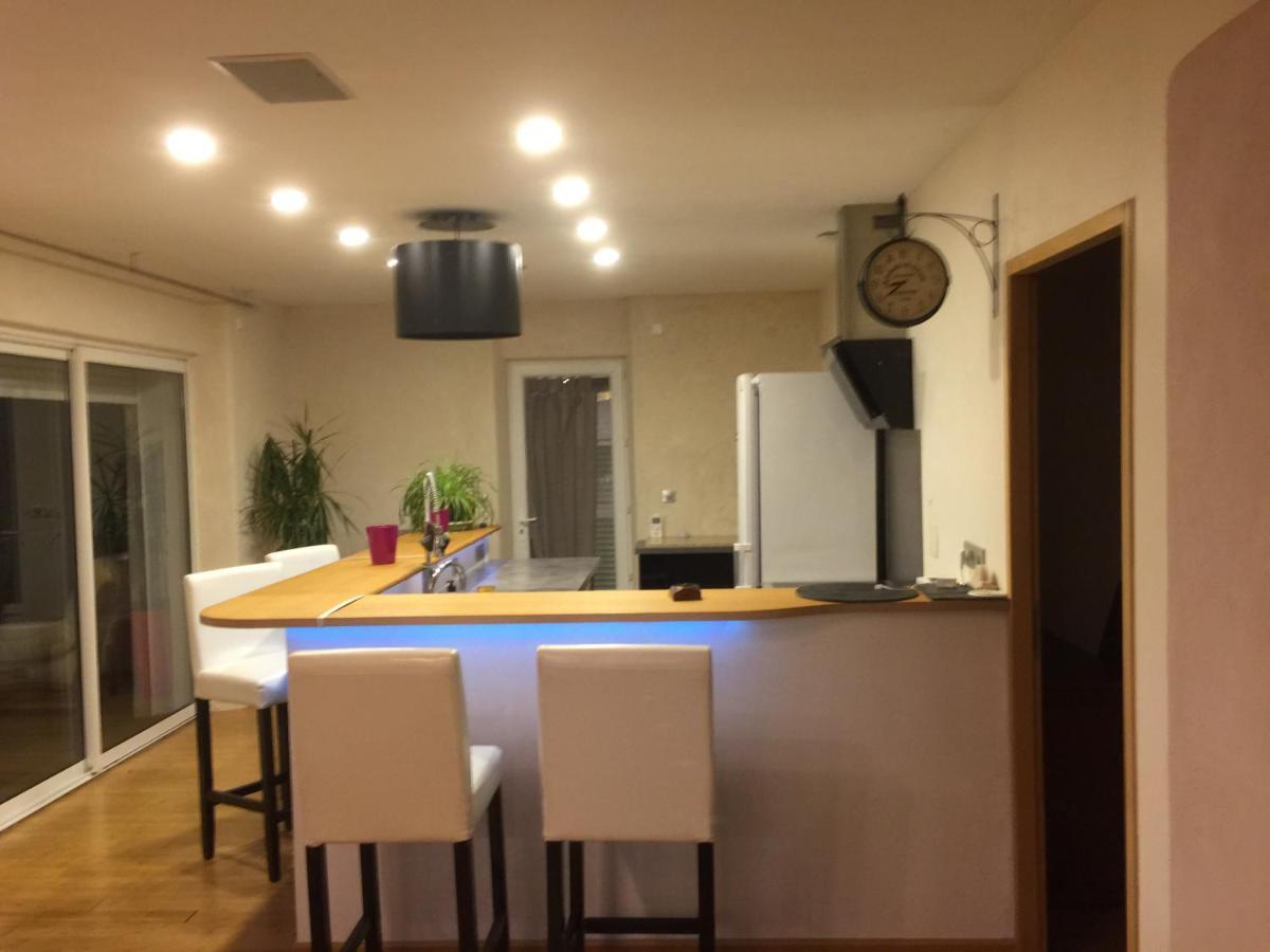 La Decouverte, Jacuzzi, Sauna, Et Terrasse Avec Vue Sur Lac A La Campagne Entre Toulouse Et Auch Catonvielle 외부 사진